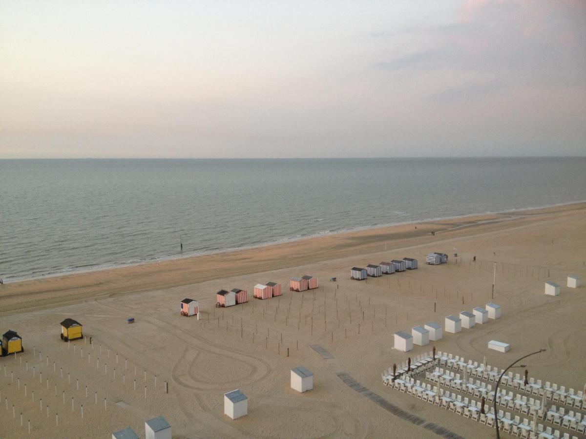 Zeedijk44 - Frontal Sea View Penthouse Apartment เดอปาน ภายนอก รูปภาพ